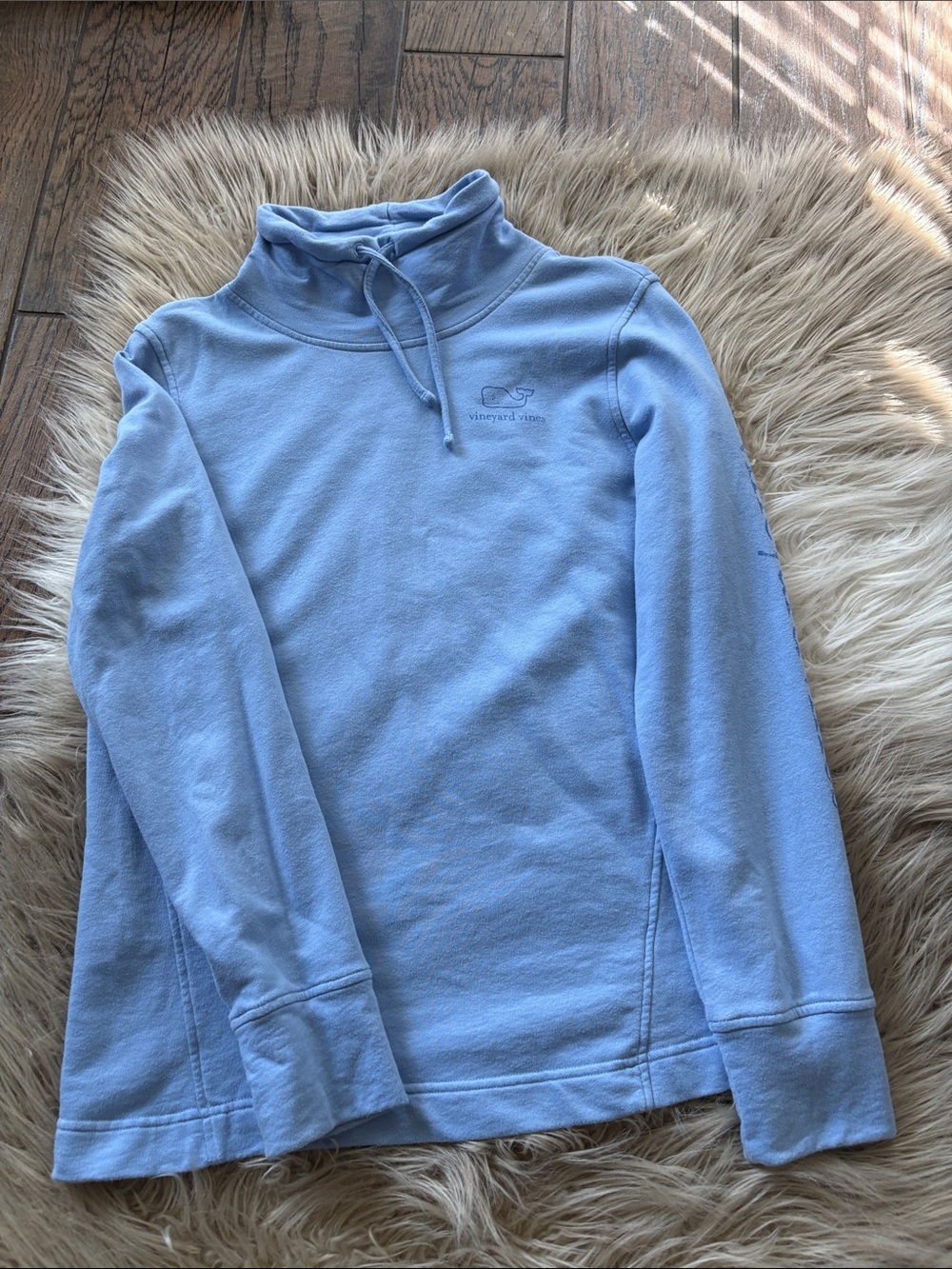 Vineyard Vines hoodie sz Medium